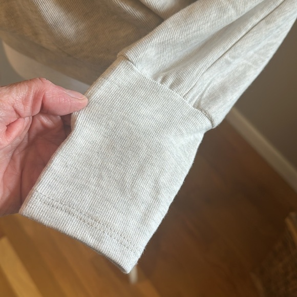 For The Republic Wrap Top in Gray, Sz M - Picture 7 of 8